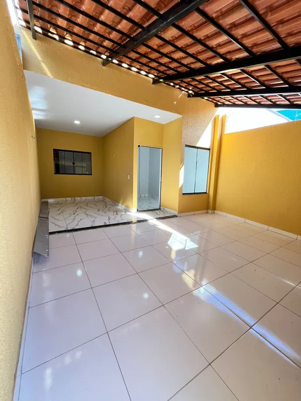 ENTRADA de 1 MIL REAIS CASA À VENDA - SETOR PONTA KAYANA - TRINDADE GO Caracterí...