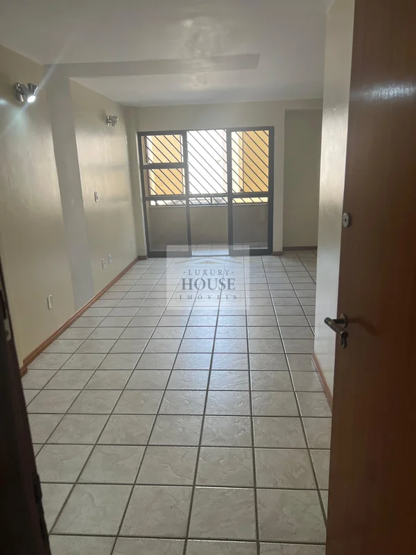 Apartamento de 1 quarto na Melhor Localização da ASA NORTE, Brasilia. Com uma va...