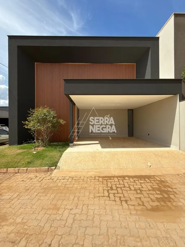CESSÃO DE DIREITOS - NÃO FINANCIA!Excelente sobrado localizado na Vereda da Cruz...
