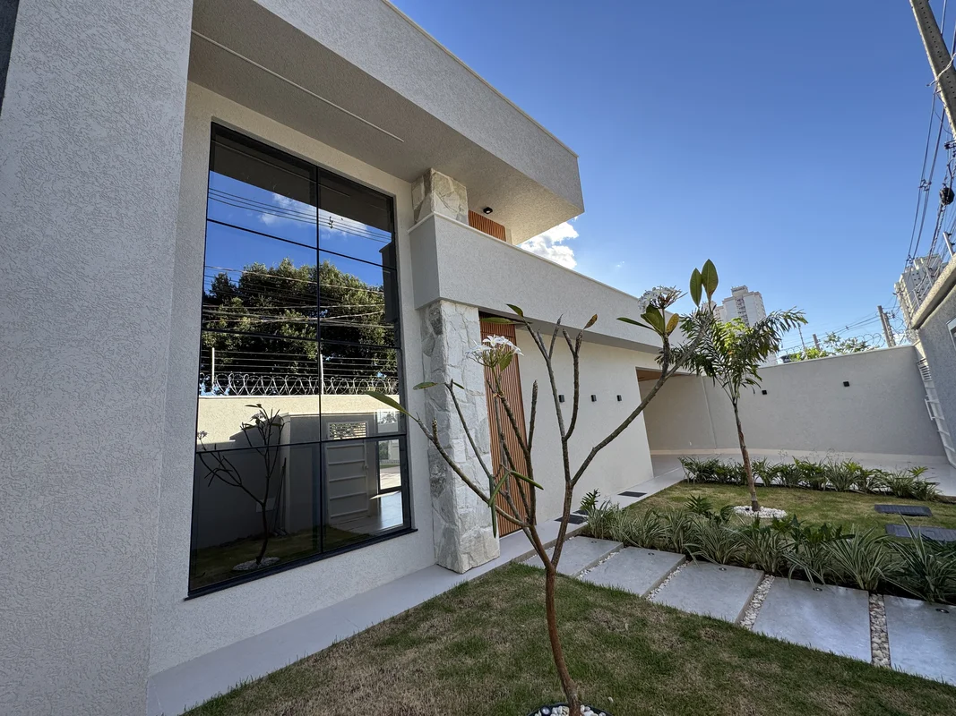 - Casa Nova Alto Padrao, 4 SUÍTES no Jardim Atlântico, Aceita-se seu Imóvel de M...
