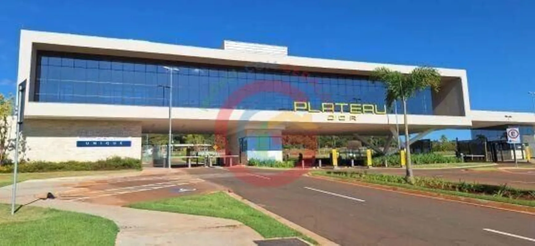  IMPERDÍVEL! ATENÇÃO: VALOR DO ANÚNCIO APENAS DO ÁGIO!Lote com área total de 720...