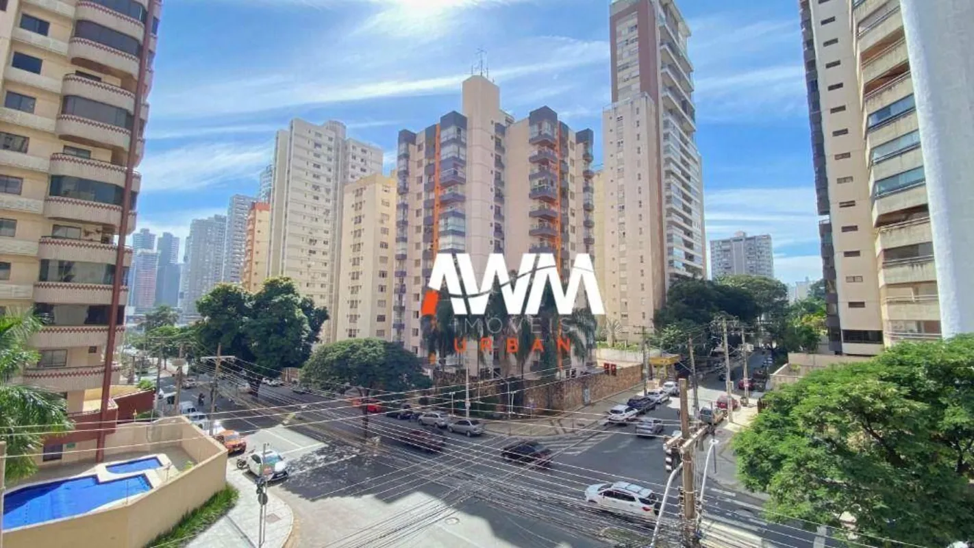 Apartamento reformado, 4 quartos, 2 vagas paralelas, Localizado próximo ao Parqu...