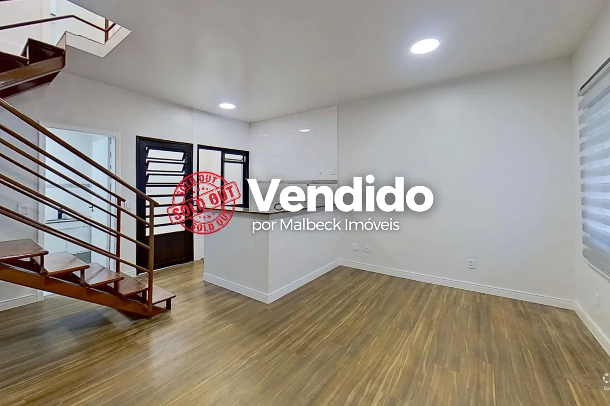 MALBECK IMÓVEIS:Excelente apartamento duplex de 2 quartos!DESCRIÇÃO DO IMÓVEL:1º...