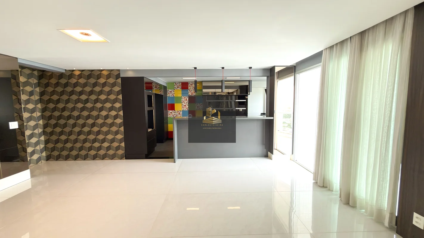 LEIA O ANÚNCIOVENDO LIVING PARK SULReformadoDestaques do Imóvel:03 quartos trans...