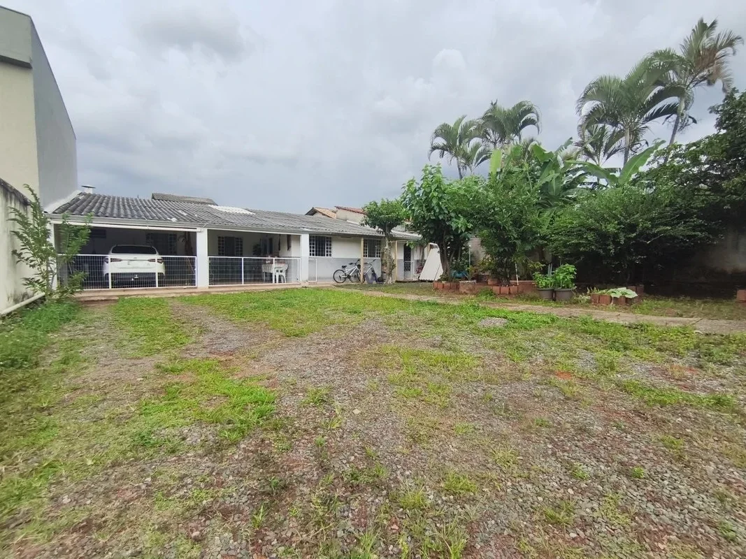 Casa no Condominio Império dos Nobres- 3 Quartos sendo 1 suite- Sala de Tv- Cozi...