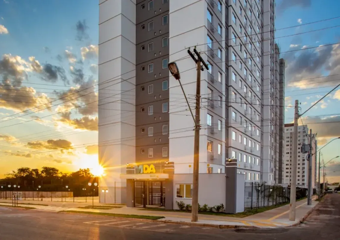 Apartamento aconchegante e com ótimo aproveitamento interno, composto por 2 quar...