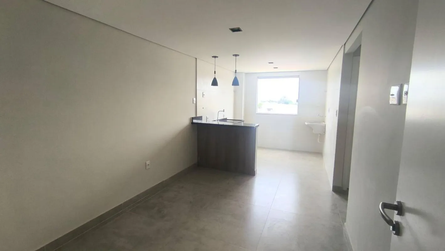 C?d. 00419.060Ed. Simonides PR?DIO NOVO, RECEM LAN?ADO COM TODAS AS UNIDADES SEN...