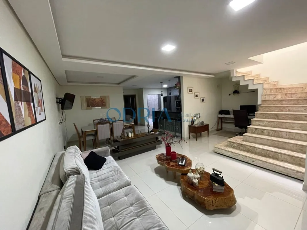 SOBRADO ALTO PADRÃO NA SAMAMBAIA NORTEQR 402 CONJUNTO 14Casa moderna de alto pad...