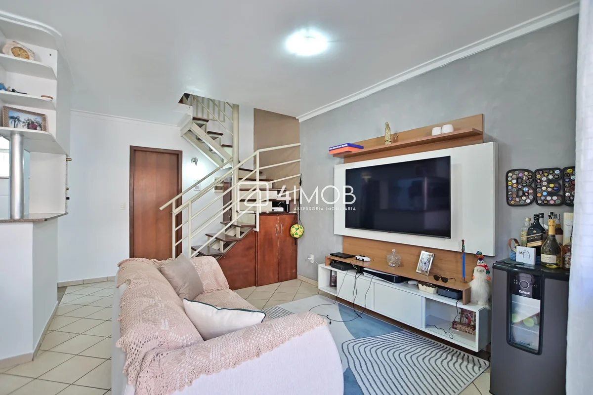 Um condomínio cheio de charme, diferente de tudo o que você já viu.Apartamento d...