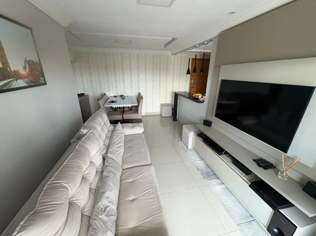 Descubra o conforto e a praticidade de morar em um apartamento mobiliado, com vi...