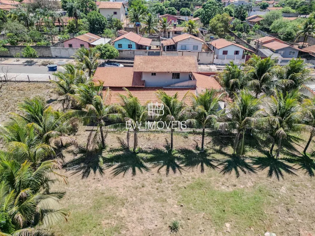  Chácara à Venda com 5.500 m² | Sobrado 250 m² | Lazer Completo Viva com confort...