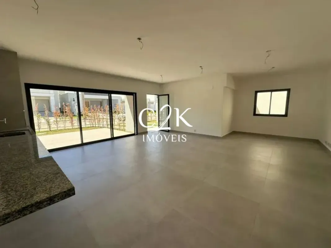 Casa de Esquina em Condominio - 4 Qt 3 Suítes - Jardins Lyon - Aparecida de GynC...
