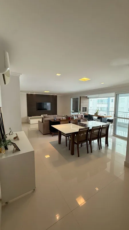 Vendo apartamento pronto para morar no edifício Sky Life, setor serrinha, Imóvel...
