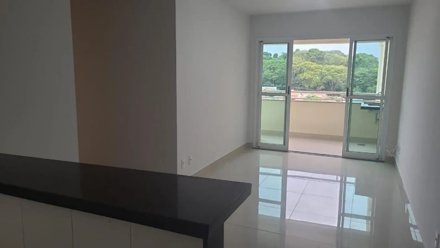 Apartamento à venda no Residencial Euroville II - Chácaras Alto da Glória - Apto...
