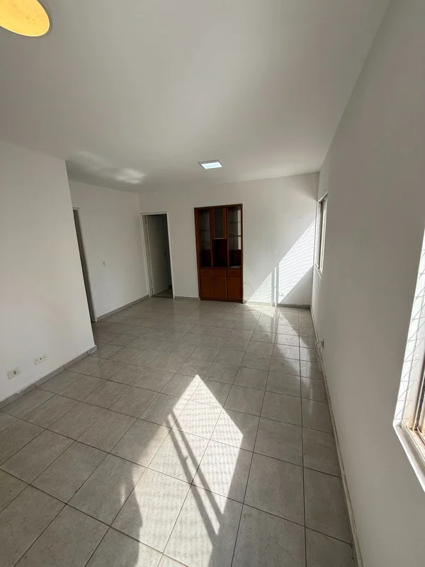 Conquiste seu novo lar na Rua C 235, no SETOR NOVA SUICA, Goiânia – um apartamen...
