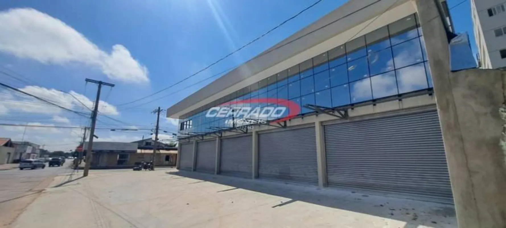 Sala comercial pavimento térreo com 50 m². Imóvel em face final de construção!!R...