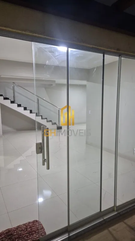GH2620Sobrado 4 quartos, Jardim América, Goiânia - GOO sobrado possui - 4 quarto...