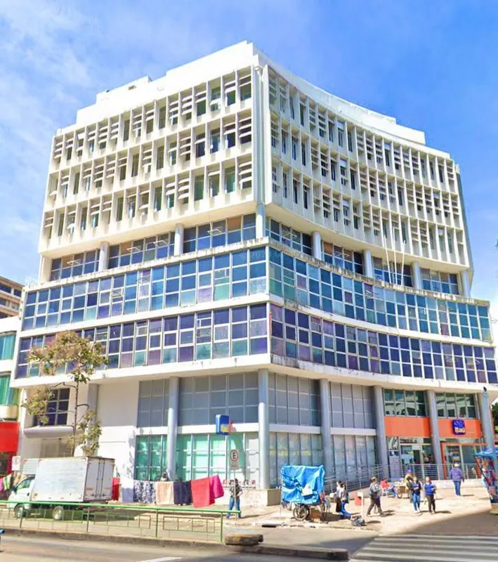 Prédio Comercial de 9 andares - Avenida Goiás com Avenida Anhanguera Com várias ...