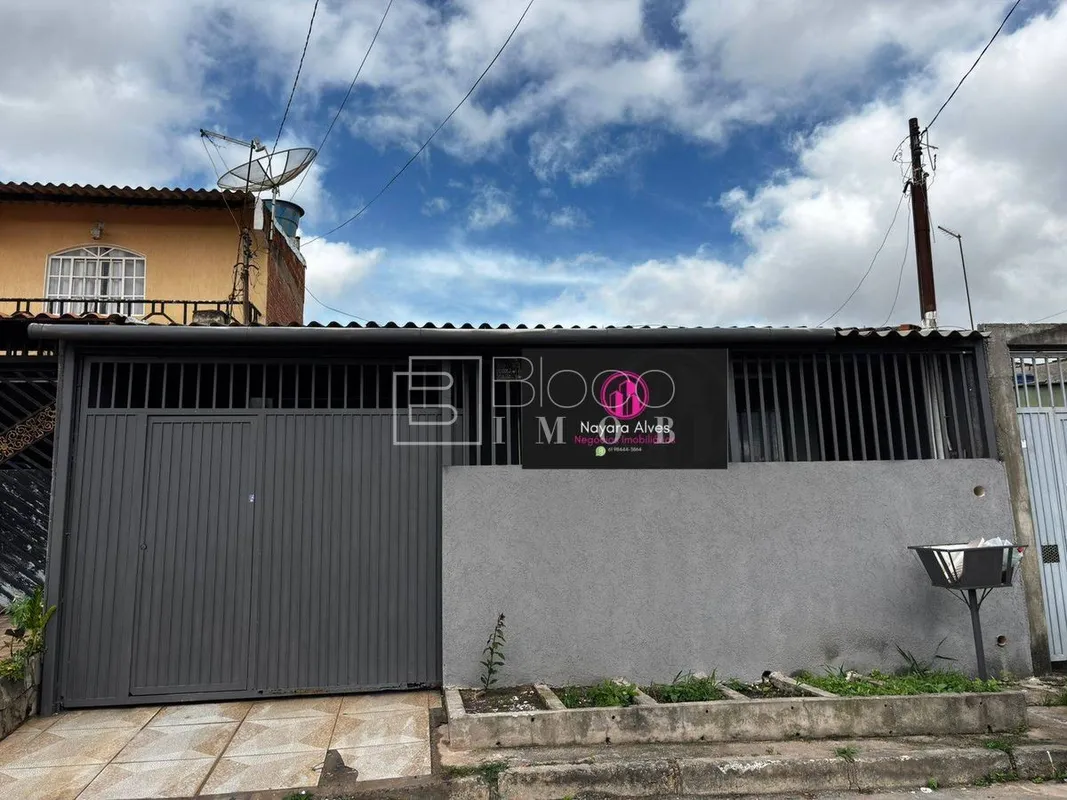 VENDO Casa com 3 quartos sendo 1 suíte na Quadra 803 do Recanto das EmasPossibil...