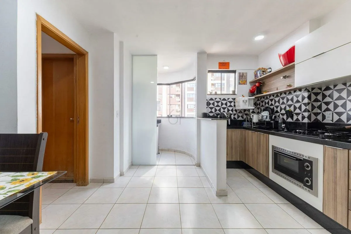 Residencial Atenas - Apartamento nascente, arejado e de canto, com potencial par...