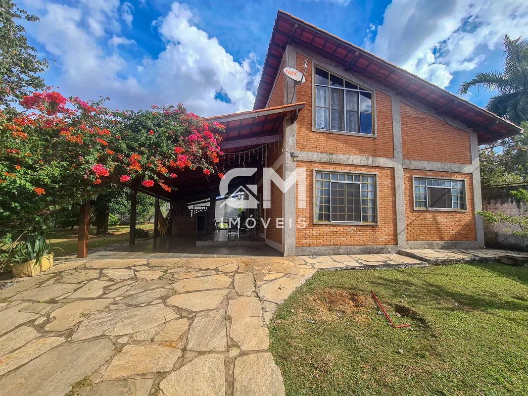 GM IMÓVEIS VENDE CASA NO CONOMINIO CAMPESTRECASA COM MEZANINO NÃO ACEITA FINANCI...