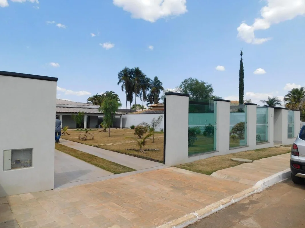 Raridade condomínio fechado,Lote 1000 m² Construção novaCasa térrea com grande j...