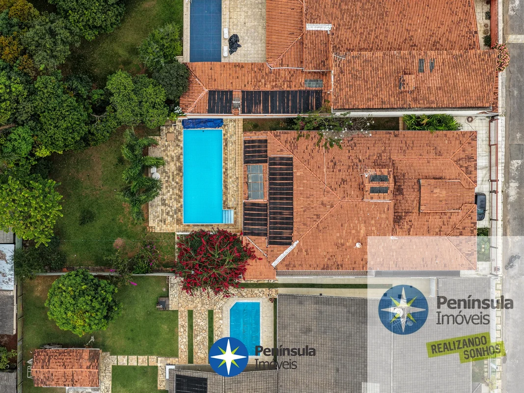 Casa Térrea na QI 7. Analisa troca por apto Asa NorteCasa térrea super aconchega...