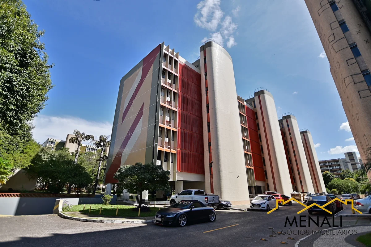 QN 112 Sul | Apartamento Reformado com Excelente Padrão de AcabamentoEm uma das ...