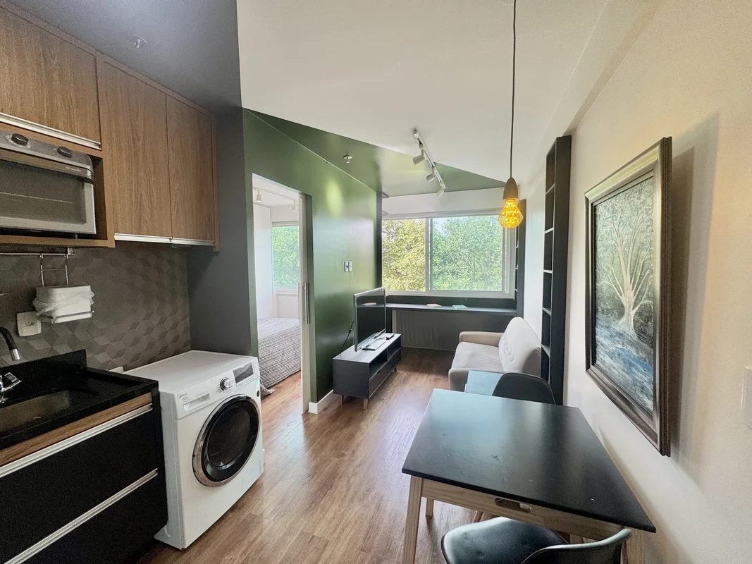 EXCELENTE OPORTUNIDADE NO CONDOMÍNIO SELETTO - LAGO NORTESão 30m² bem distribuíd...