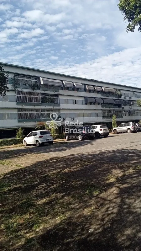 Excelente apartamento disponível para alugar na Asa Sul, Brasília. Com uma área ...