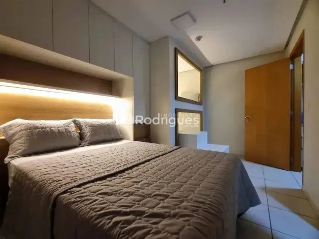 Rodrigues Imobiliária vende apartamento Residencial Ícaro, com as seguintes cara...