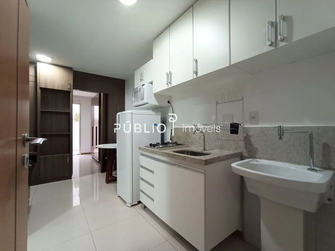 PÚBLIO IMÓVEIS ALUGA EXCELENTE APTO DE 01 QUARTO, COMPOSTO POR:- SALA COM SOFÁ, ...