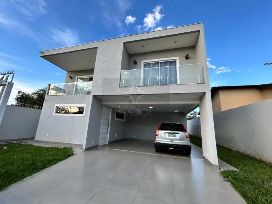 No Residencial Chapéu de Pedra ? Tororó, esta casa impressiona pelo conforto, es...