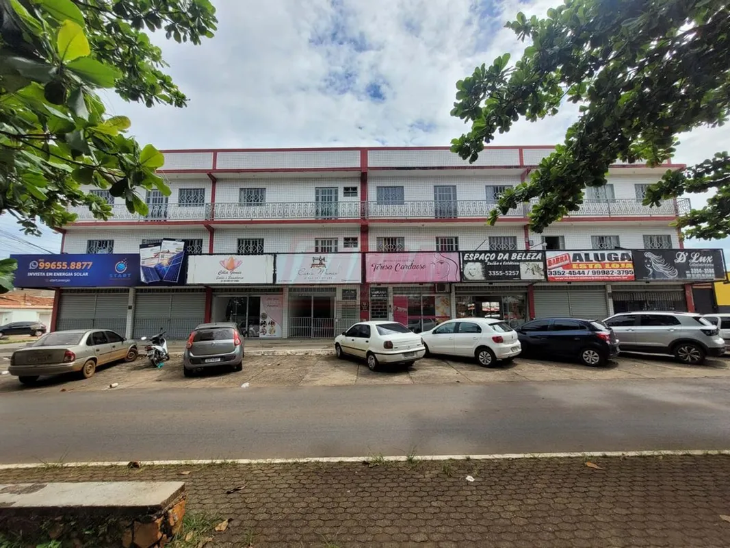 QNE 32 LT 49 1º ANDAR ED MARIANA - VALOR ALUGUEL R$ 1.300,00 + R$ 135,00 TAXA DE...