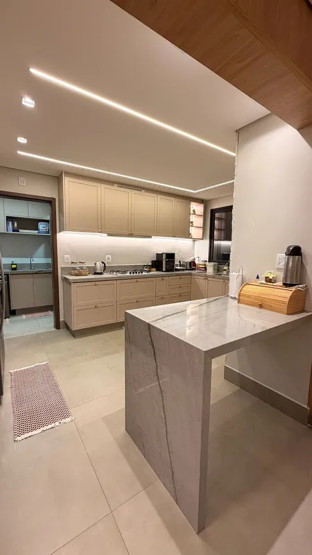 165 m² | 3 suítes plenasUnidade NascenteAndar médioRecém montado (apenas 5 meses...