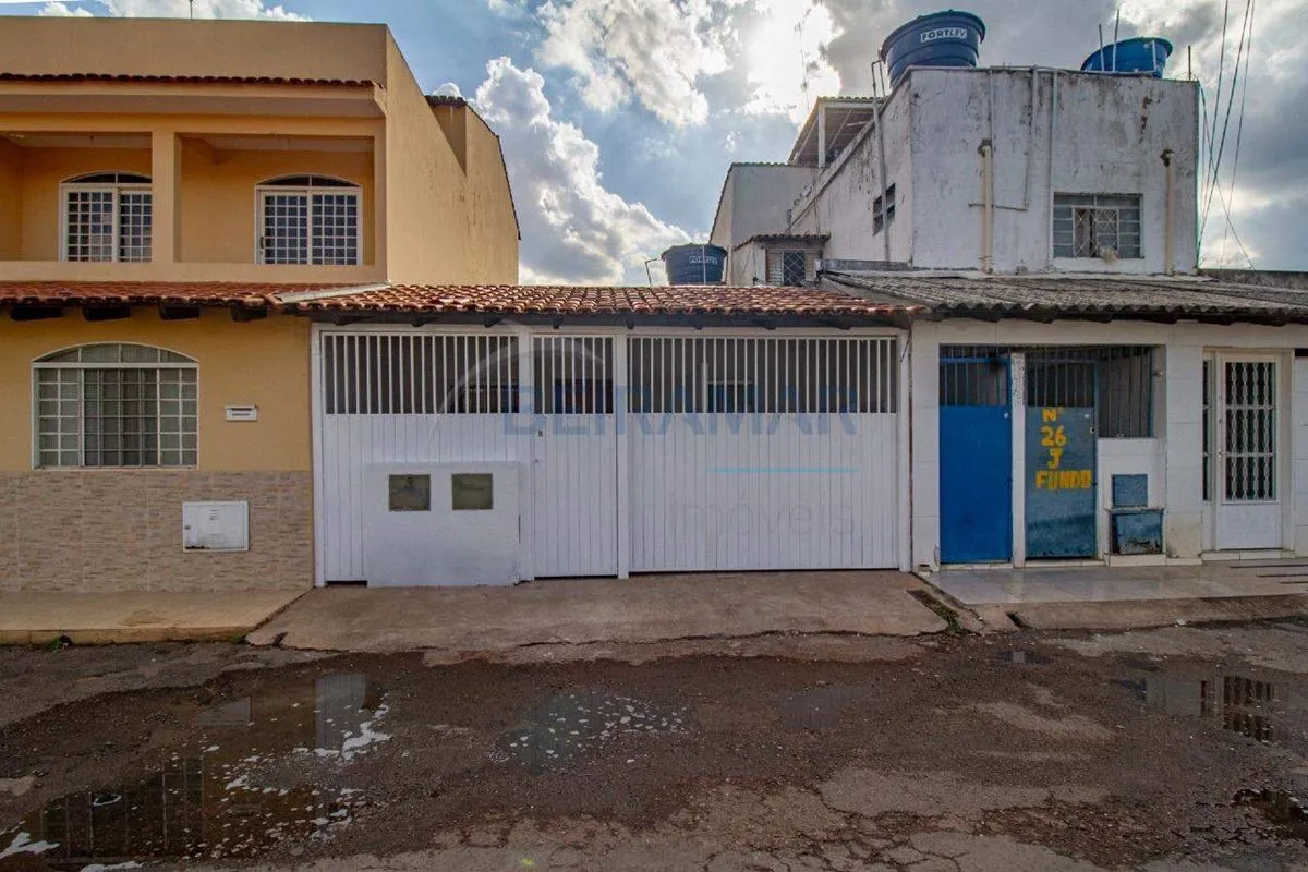 Características do imóvel:- 2 quartos- Despensa- 1 banheiro- Sala de estar aconc...