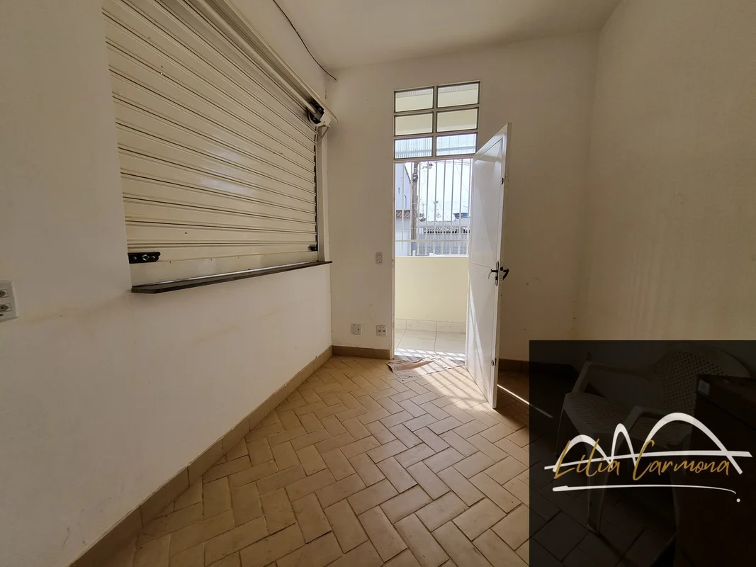 AGENDAMENTO DE VISITAS 9 8 2 9 3 - 9 3 6 0 Excelente oportunidade loja comercial...