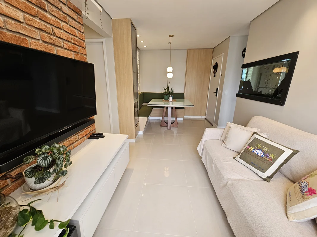 RESERVA TAGUATINGA, RESIDENCIAL ITAMARATY, SETOR SAGOCAApartamento reformado com...