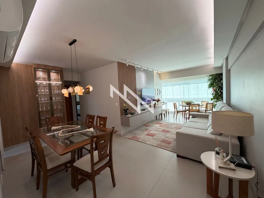Apartamento à venda no Setor Bueno, com 94 m², 3 quartos sendo 1 suíte master e ...