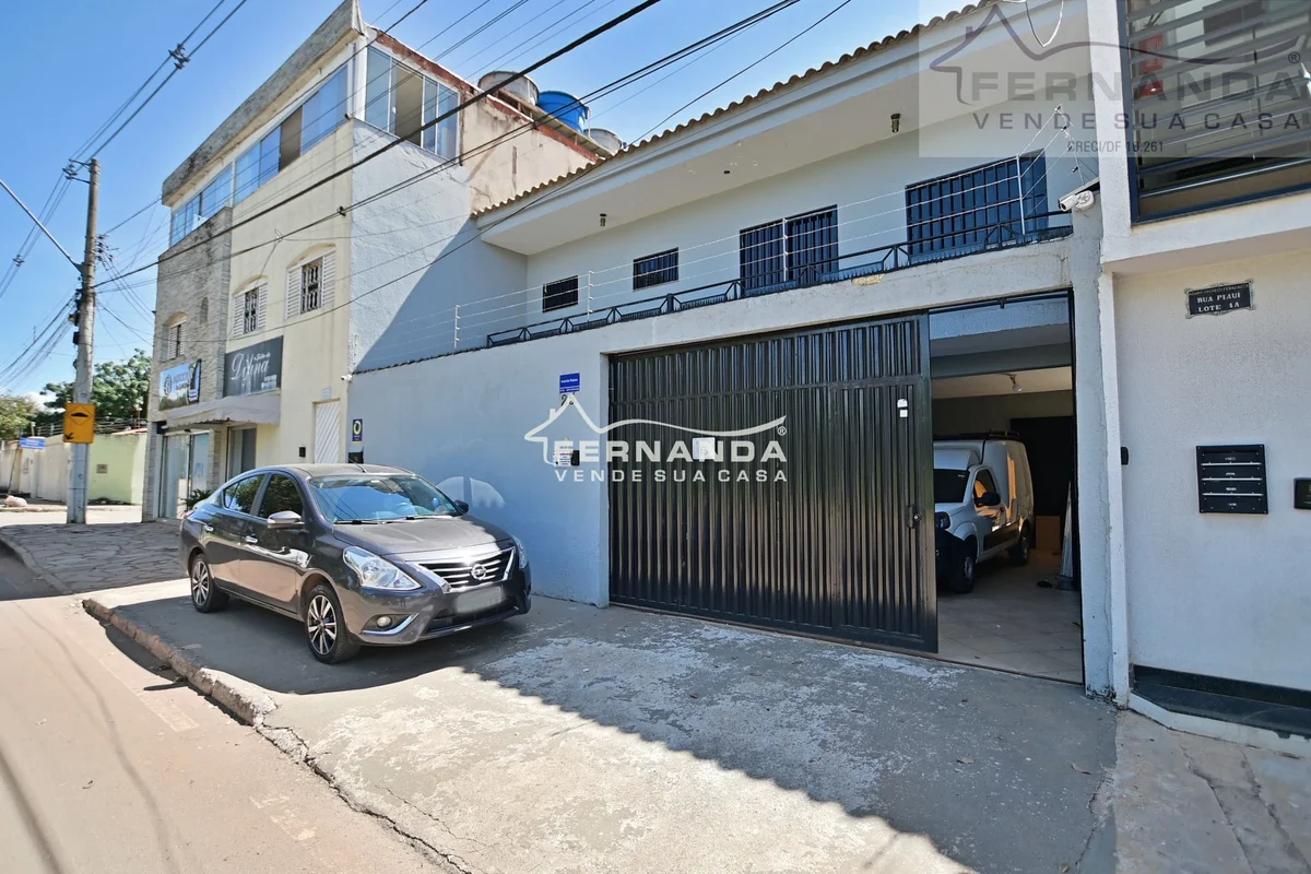 Casa de Alto Padrão com 2 Pavimentos | Vila Planalto – Brasília/DFR$ 2.450.000,0...