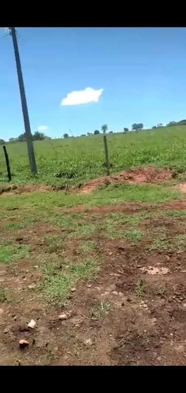 Chácara com 5.5 Alqueires Pirenopolis 70% na braquiara) escriturada, casa simple...