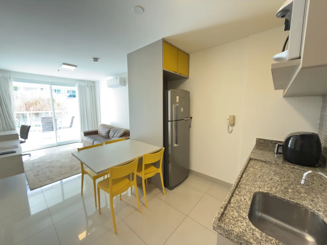 Descubra um apartamento garden totalmente mobiliado no coração da ASA SUL, Brasí...