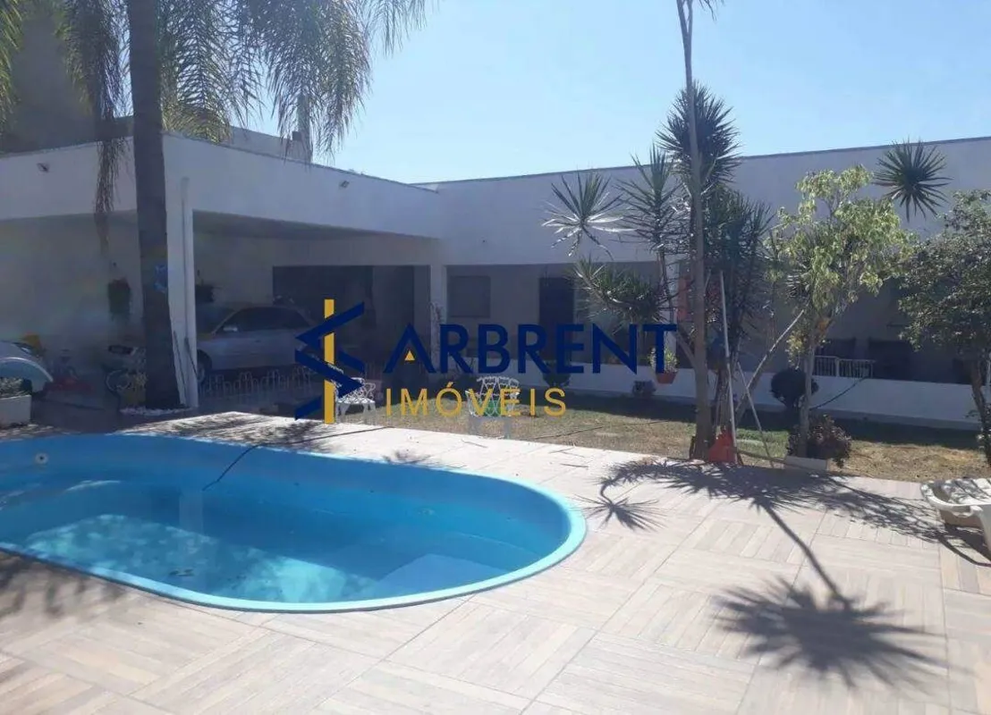 Casa Escriturada à Venda - Vicente PiresExcelente imóvel localizado em condomíni...