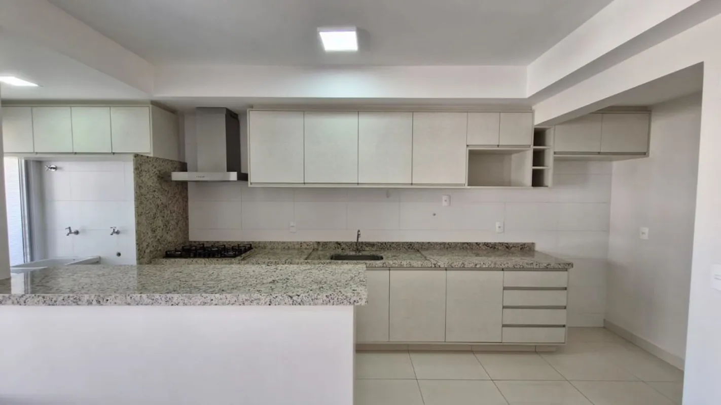 APARTAMENTO NO SETOR BUENO, CONFORTO E PRATICIDADE EM UMA DAS MELHORES REGIÕES D...