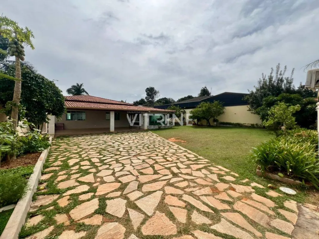 Condomínio Fênix Ponte Alta Norte, casa com 3 suítes. 3 Quartos | 3 Suites  Sala...