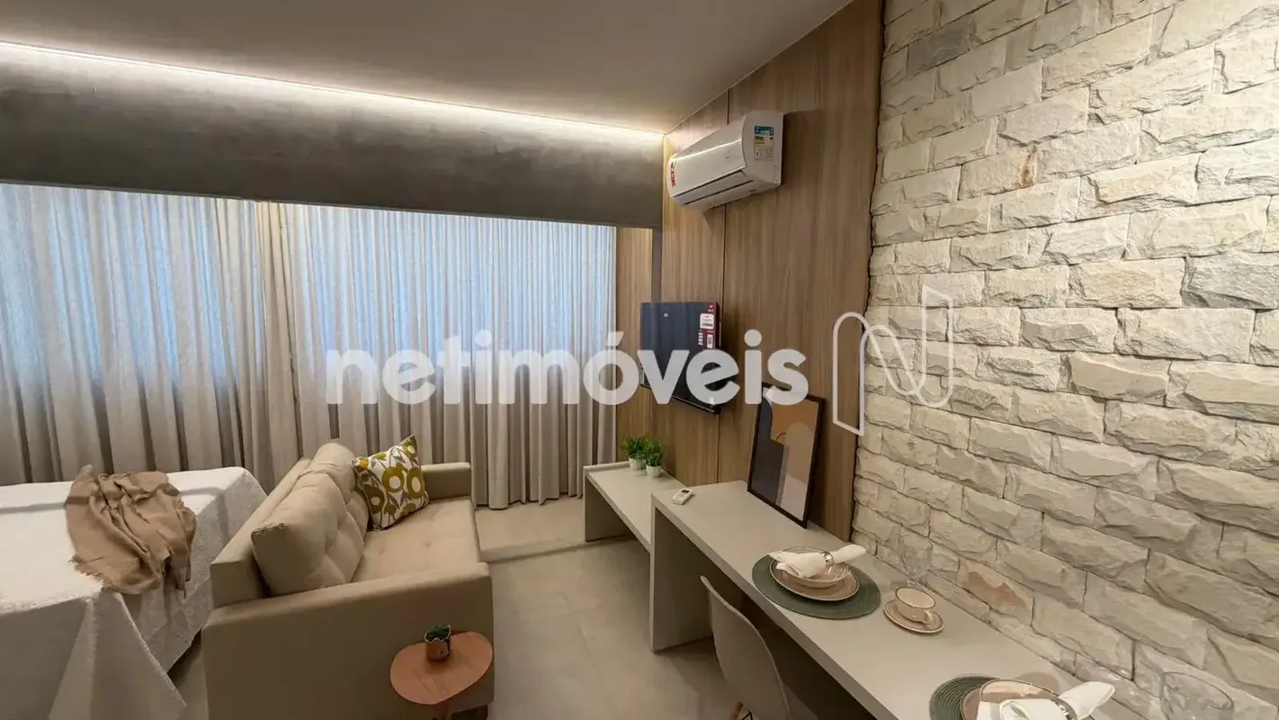 STUDIO | MOBILIADO | PORTEIRA FECHADA | SUDOESTE Localização: Localizado no cora...