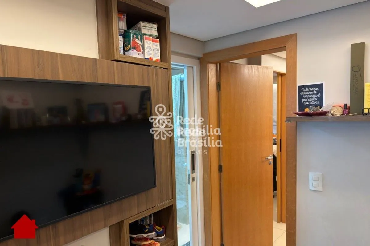 SHCES 105 - Cruzeiro Novo Apresentamos este excelente apartamento localizado no ...