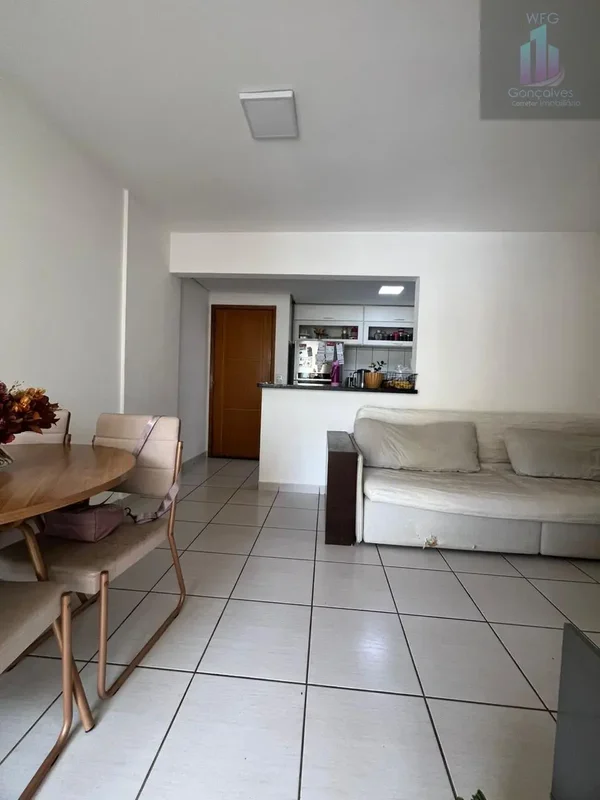 Apartamento 3 Quartos Próximo ao Flamboyant Shopping Center – 1 Suíte, Sacada e ...