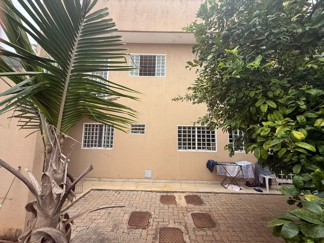  OPORTUNIDADE – QNJ 35 Lote de 250m² Escriturado Duas rendas atualmenteBem local...