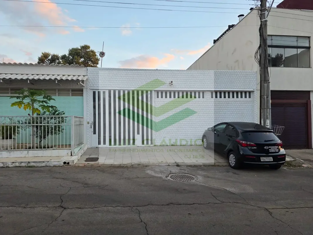 Descrição para anúncio de aluguel:Excelente casa para locação na SHCGN 712 Bloco...